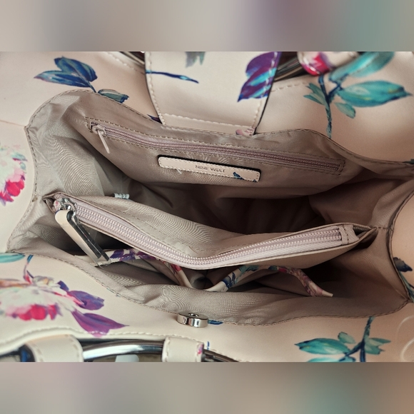 Nine West Multi-Color Floral Print Purse - Picture 5 of 6